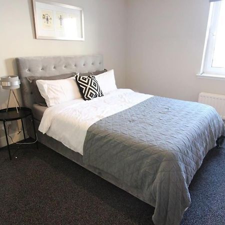 Spacious 2 Bed, 2 Bath Apartment -The Shore, Leith Эдинбург Экстерьер фото