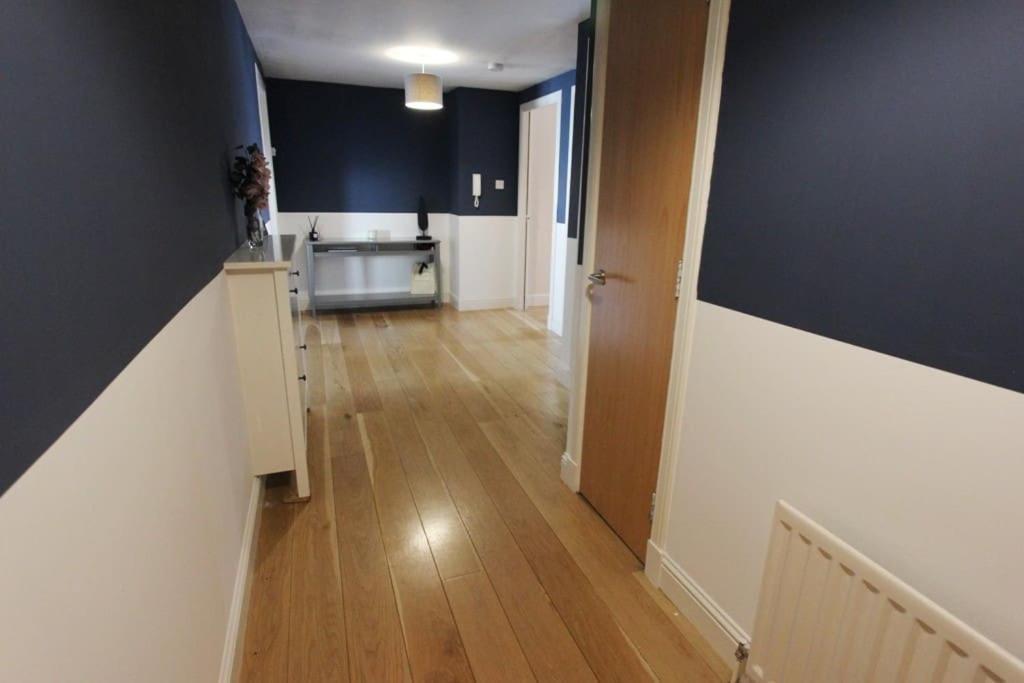 Spacious 2 Bed, 2 Bath Apartment -The Shore, Leith Эдинбург Экстерьер фото